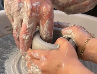 experimentar con barro