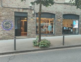 Fachada principal del taller