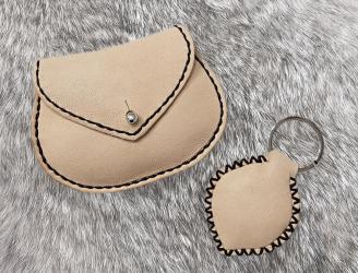 Cuero, monedero y llavero