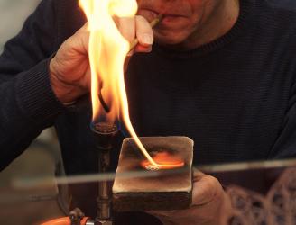 Soldadura - Taller Luis Méndez Artesanos - Foto: Mery Acosta