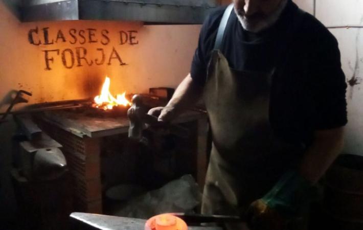 Forja: hierro, fuego y oficio ancestral