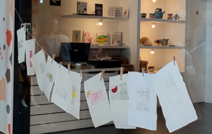 TALLER DE GRABADO CON METACRILATO