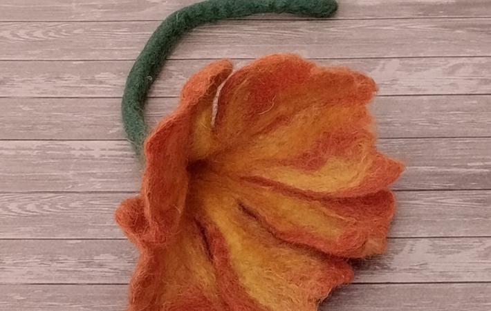 Taller de fieltro, flor