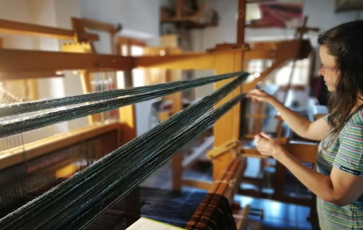 Visita-Taller a AyF Tejedores en Orcera. Universidad Popular Jaén. 