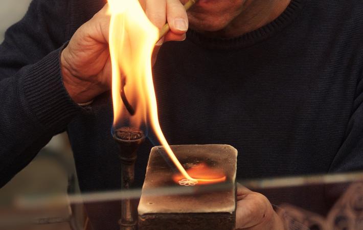 Soldadura - Taller Luis Méndez Artesanos - Foto: Mery Acosta