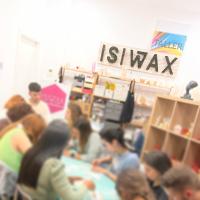 En el taller cerería de Málaga ISIWAX