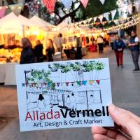  Fira d'artistes i Dissenyadors d'Allada Vermell / @friaalladavermell / foto: @gurrumina_bcn